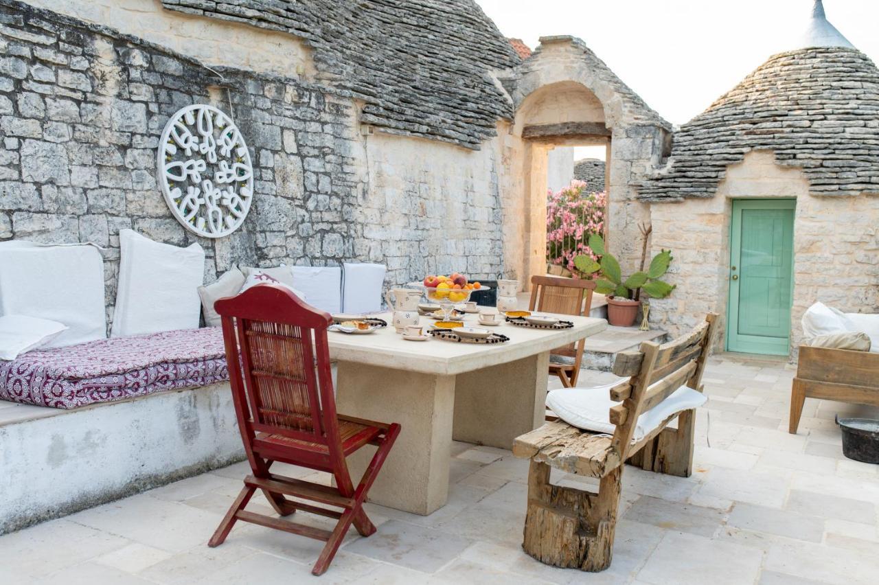 Trulli Jaja Bed & Breakfast Alberobello Bagian luar foto